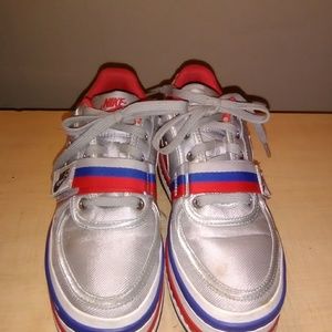 NIKE TRIPPLE PLATFORM SNEAKS